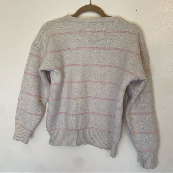 Vintage Grandma Sweater Pink and White - Picture 4 of 6